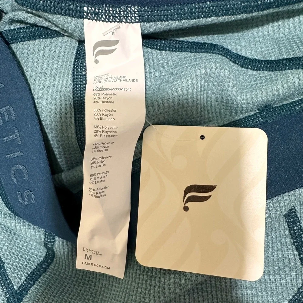 Fabletics Womens Size Medium Waffle Leggings Color Arctic Wave/Midnight Wave NWT - Picture 7 of 8